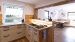 Küche Landhausstil, Klinker, Altholz - Holzquadrat Esszimmer